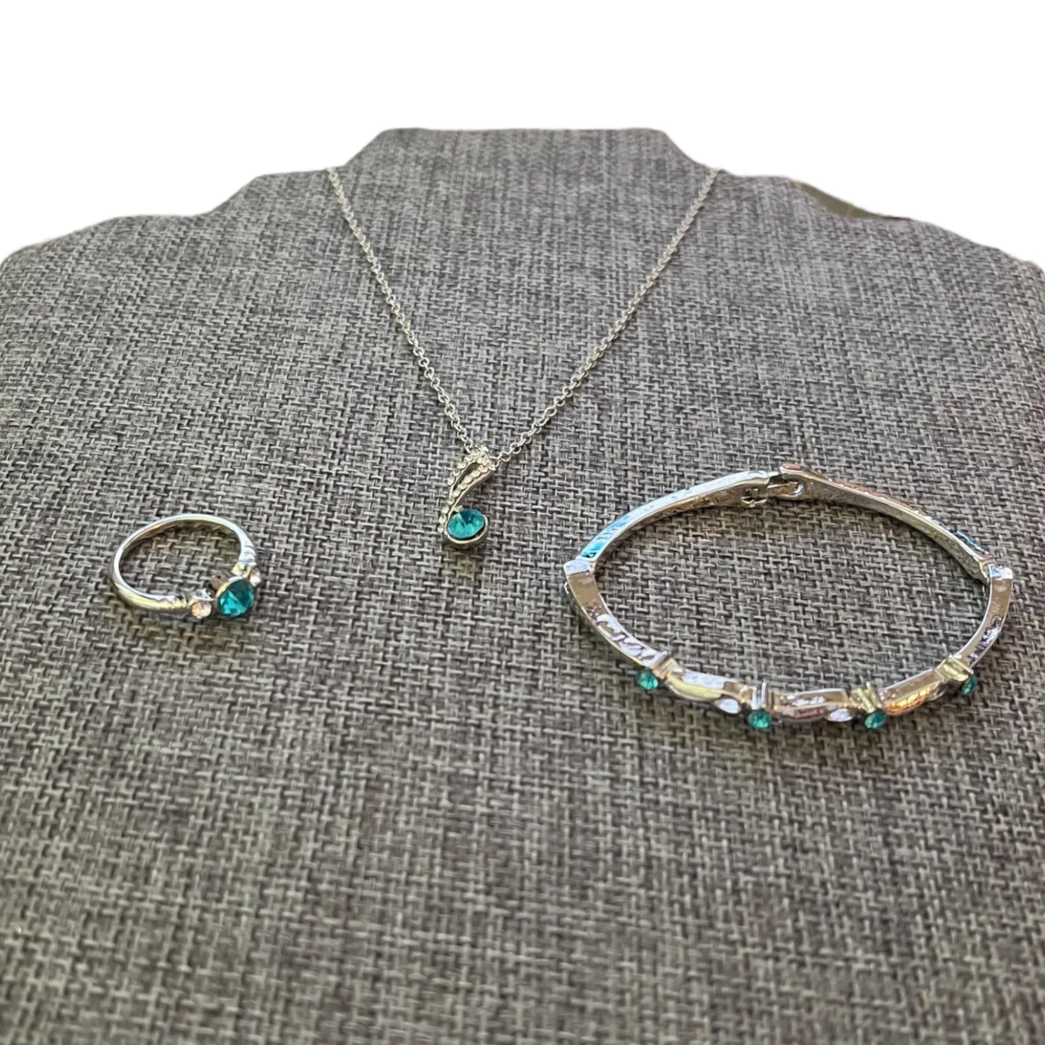 3 Piece Blue & Silver Bracelet Ring and Necklace Set