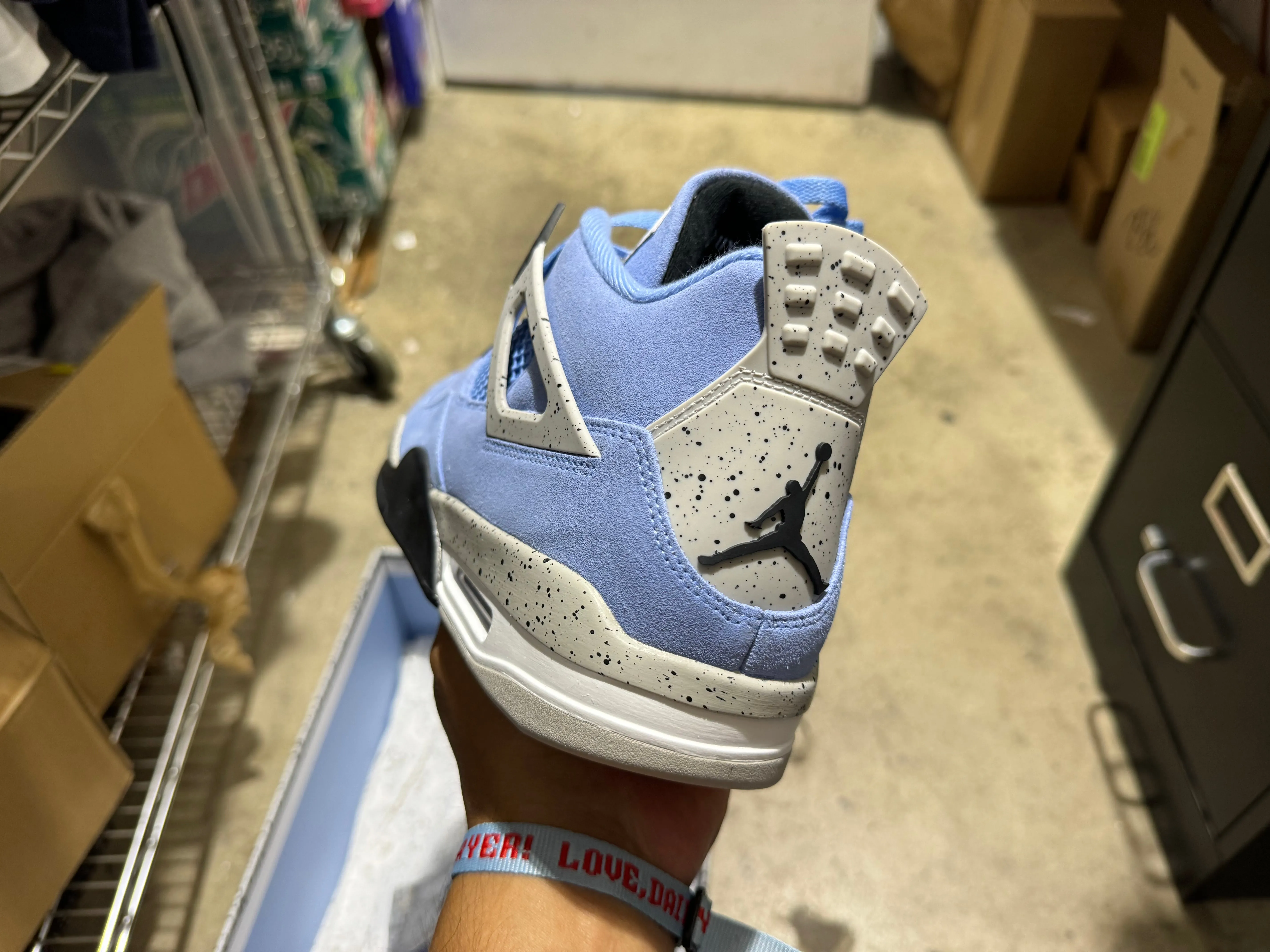 Air Jordan 4 Retro - University Blue