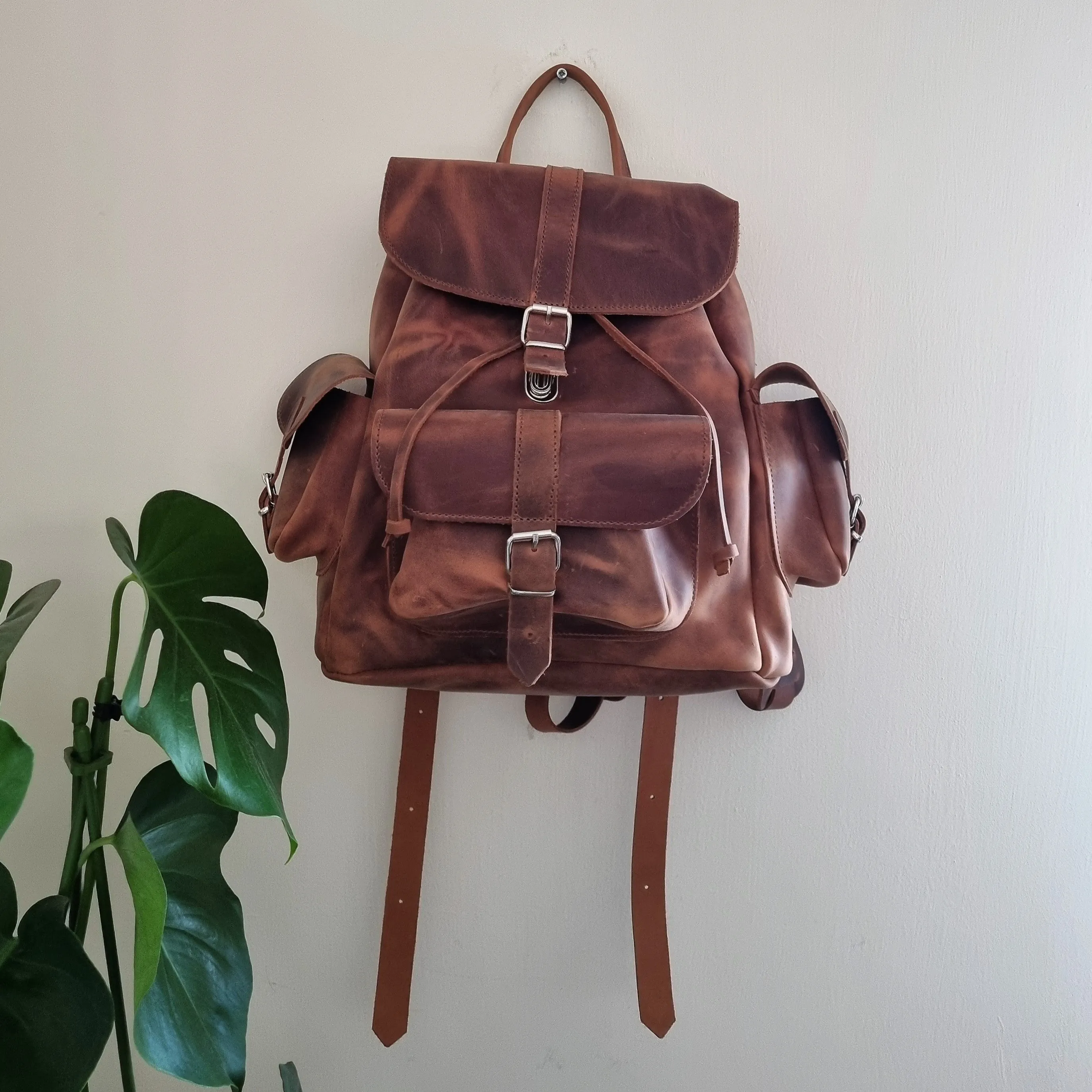 Back-bag in brown leather