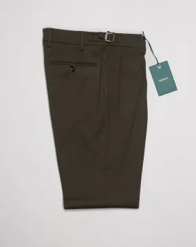 Berwich Single Pleat Wool & Cotton Trousers / Army Green