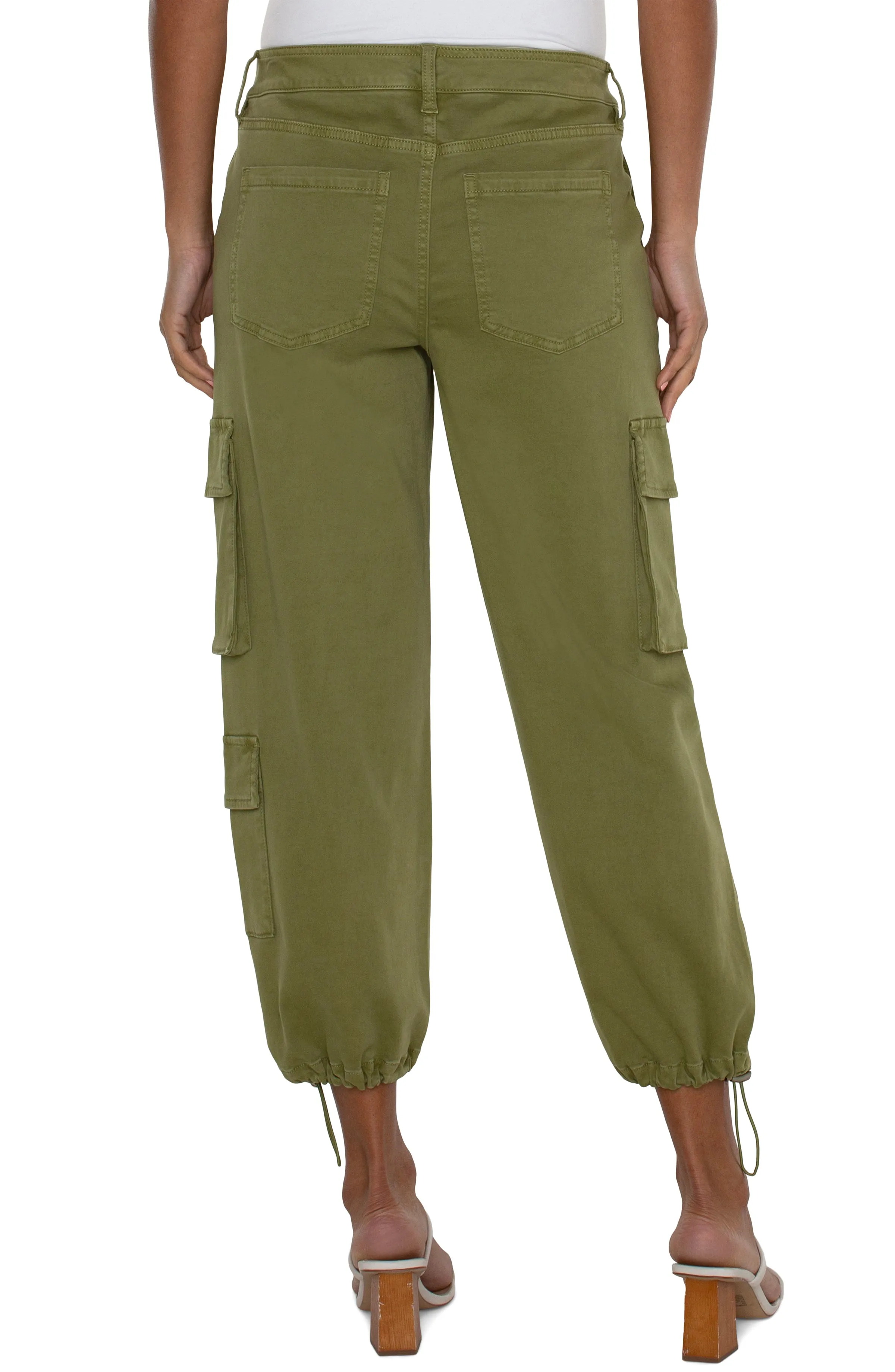 CARGO CROP WITH CINCH HEM