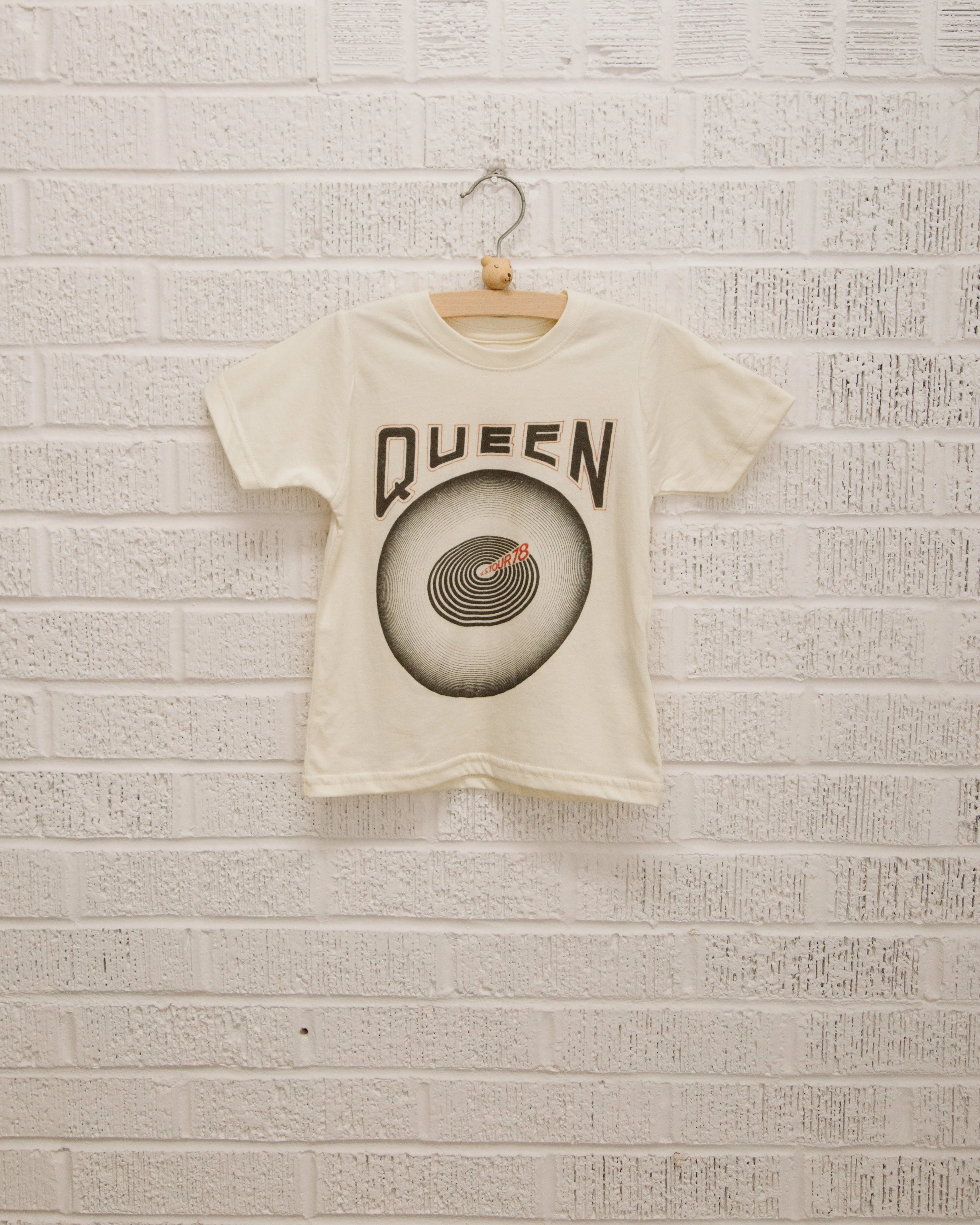 Children's Queen Jazz Tour Oatmeal Tee