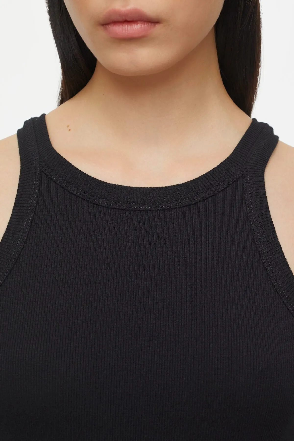 Closed Racer Top - Black