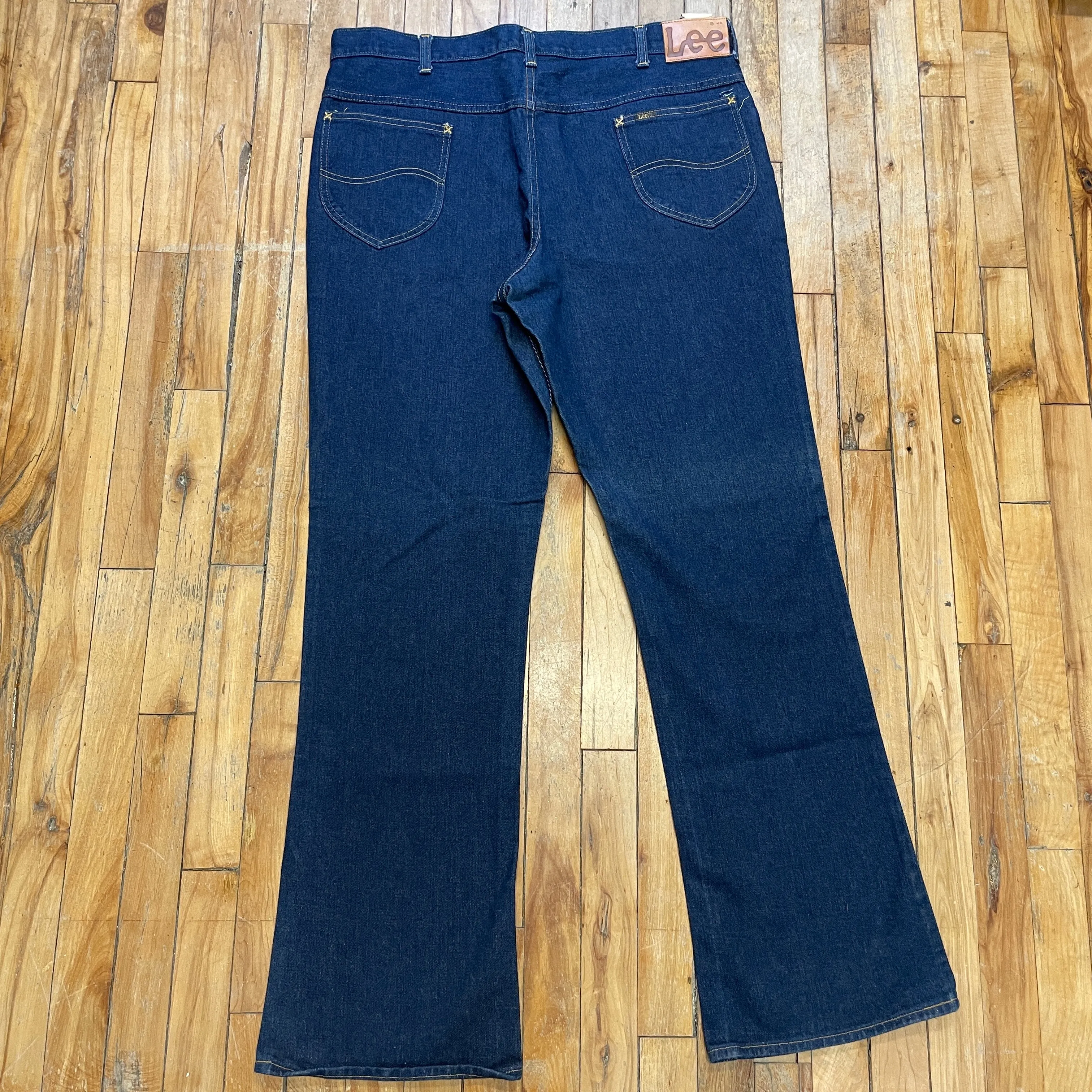 Deadstock Vintage Lee Deep Wash Jeans Union Made in Canada 40" Waist