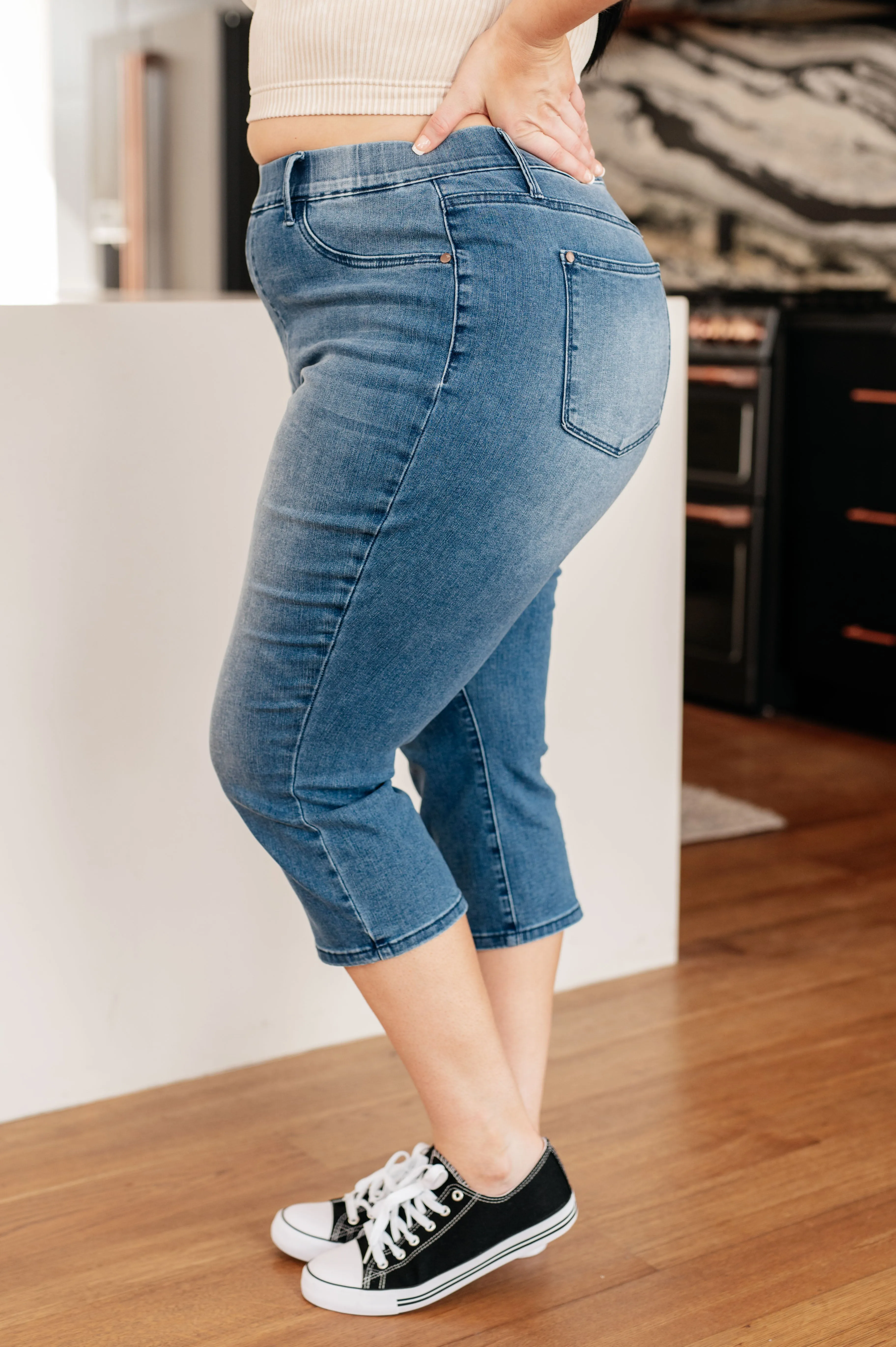 Emily High Rise Cool Denim Pull On Judy Blue Capri Jeans