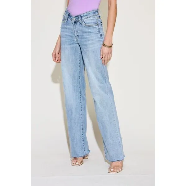 Judy Blue Full Size V Front Waistband Straight Jeans