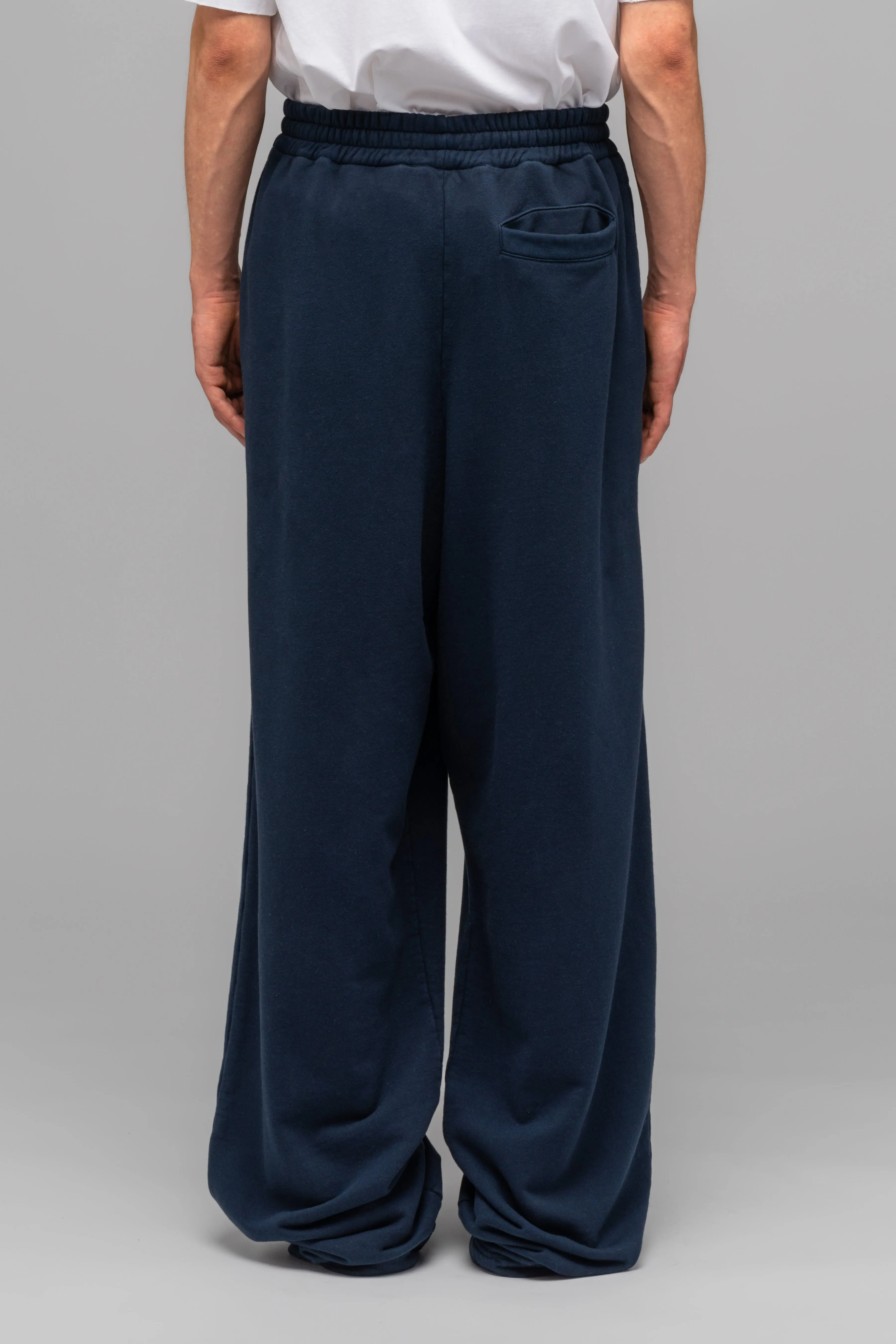 "RÓZSA VICTORIA" STRAIGHT CUT SWEATPANTS