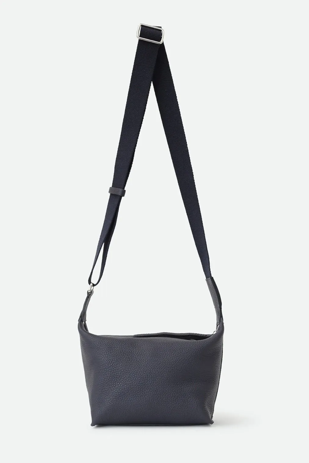 RAVELLO ITALIAN LEATHER HANDBAG IN NAVY