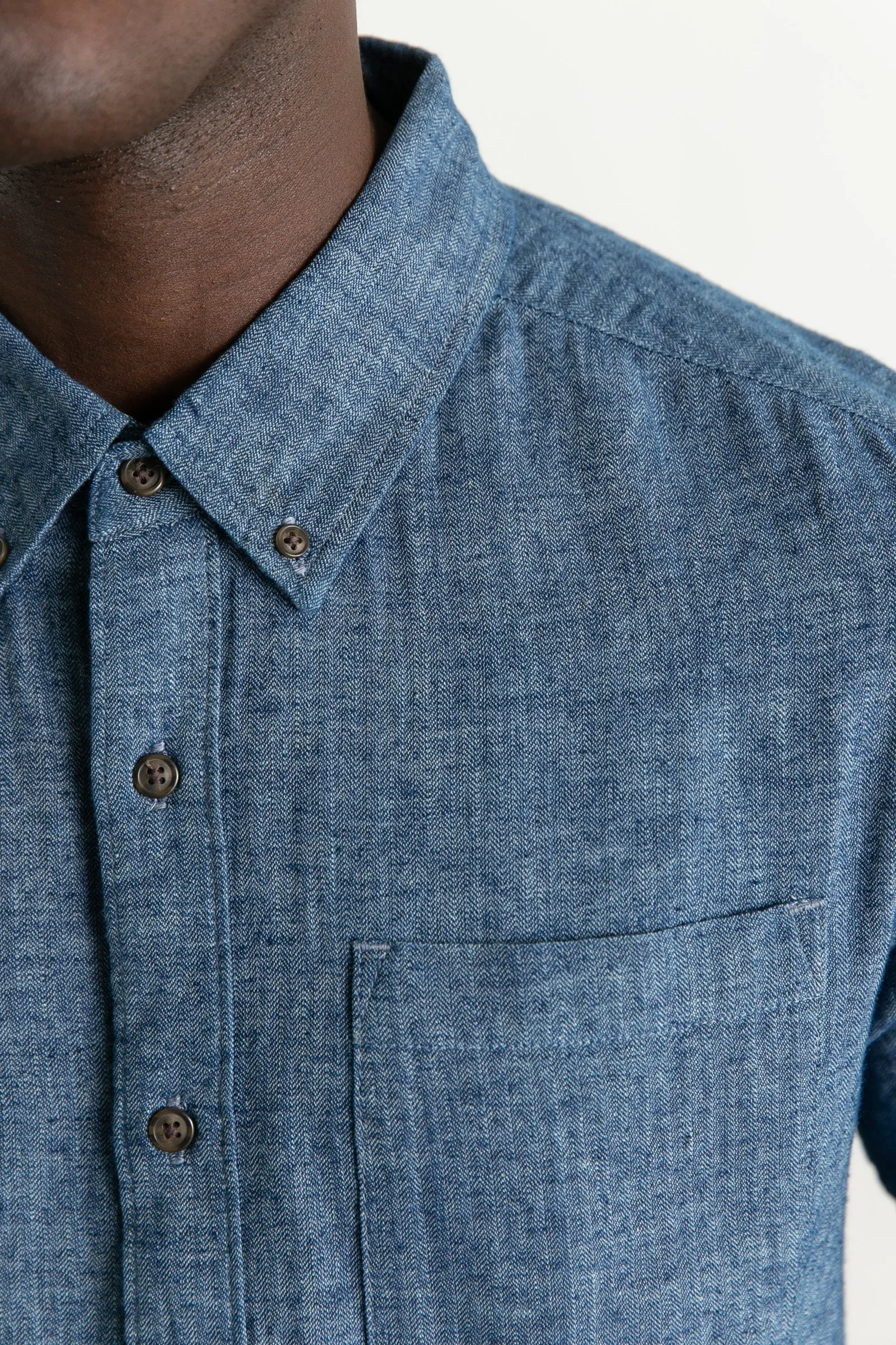 Sutton Slim Shirt / Indigo Herringbone