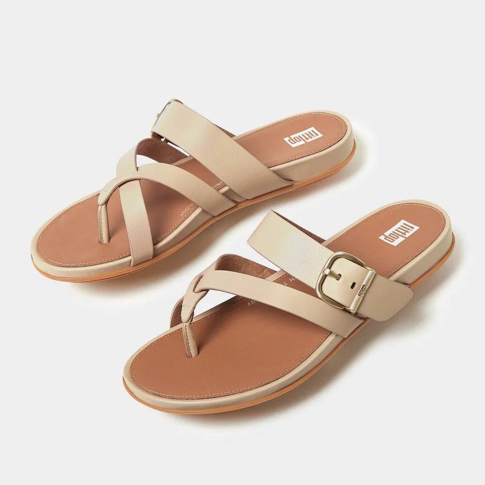 รองเท้าแตะแบบหูหนีบ ผู้หญิง รุ่น GRACIE BUCKLE LEATHER STRAPPY TOE-POST SANDALS